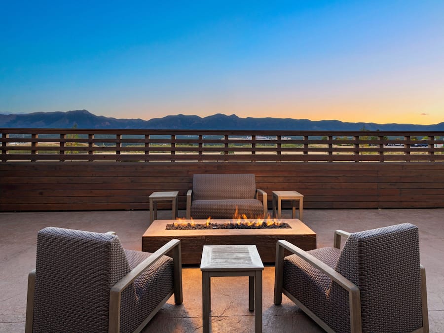 Breakfast and dinner served, American cuisine