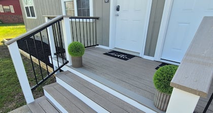 RnR Retreat-Upscale housing, contemporary decor