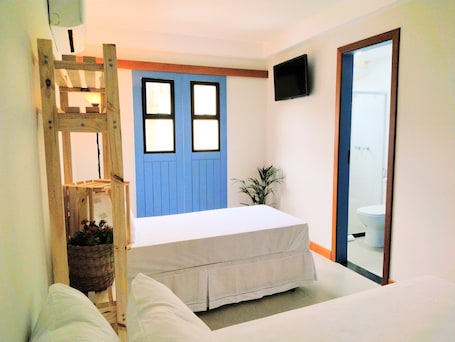 Standard Room | 3 bedrooms, minibar, individually decorated, individually furnished