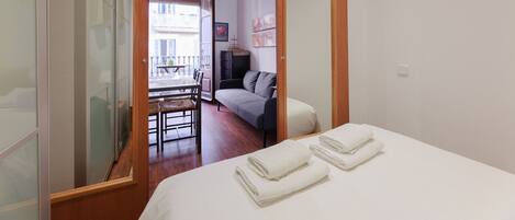 2 chambres, Wi-Fi gratuit, draps fournis