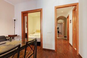 2 slaapkamers, gratis wifi, beddengoed