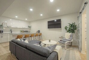 Interior - Brand NEW Luxury Scandinavian Style Basement Apartment! (Kansas City)