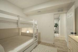 2 bedrooms, travel crib, free WiFi - Brand NEW Luxury Scandinavian Style Basement Apartment! (Kansas City)