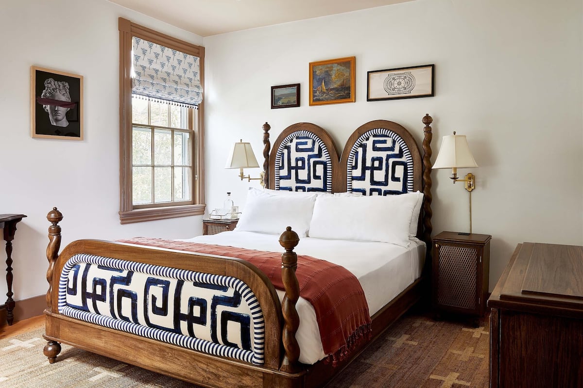Standard Queen | 1 bedroom, free WiFi, bed sheets