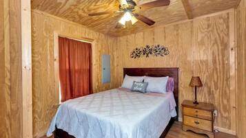 3 bedrooms, free WiFi, bed sheets