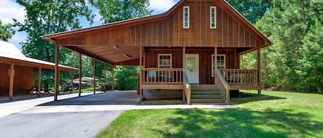 This is Cabin #2 at Fisherman's Landing that includes a boat shelter!