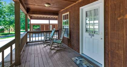 Cabin #2 Fisherman's Landing / Fishing Cabin w/ Covered Boat Shelter Sleeps 5