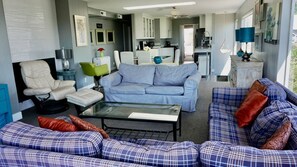 Smart TV, DVD player, offices