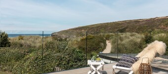 Beach Cottage - Porthcothan -  stunning cottage that sleeps  8-12 guests  in 6 bedrooms