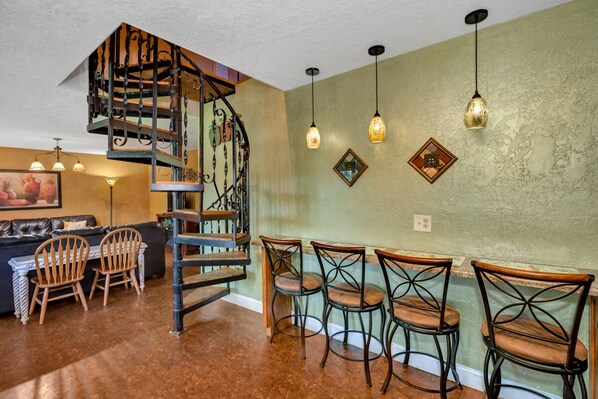 Interior - Cabin #3 - Fisherman's Landing / 4 Bedroom Fishing Cabin w/ Covered Boat Shelter (Langston)