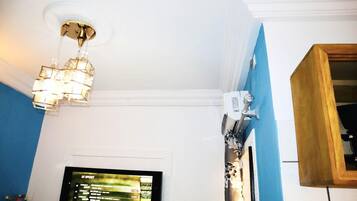 Huoneisto | 1 makuuhuone, silitysrauta/-lauta, ilmainen Wi-Fi, vuodevaatteet