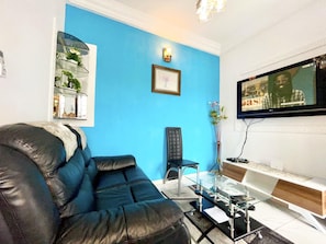 Apartment | Living area