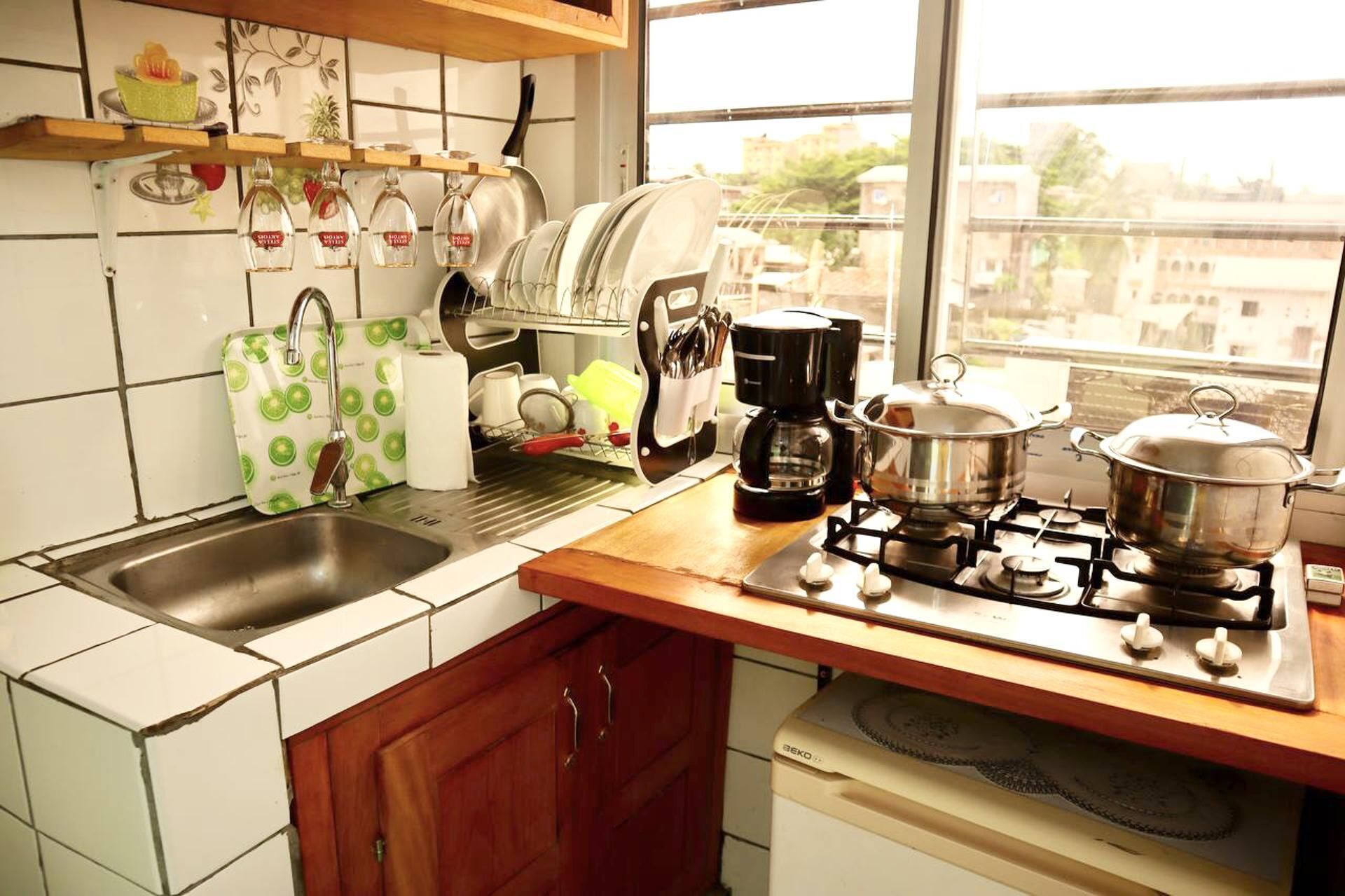 Appartement | Cuisine privée | Réfrigérateur, plaque de cuisson, lave-vaisselle, bouilloire électrique