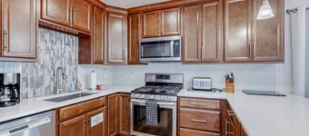 Quiet mountain home with game room & fireplace - near scenic trails & ski slopes