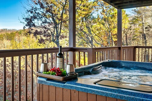 Secluded Gatlinburg Cabin w/ Mtn View, 3 Kings, Hot Tub, Shuffleboard, & Pools