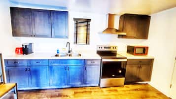 Habitació prèmium | Cuina privada | Forn i cafetera i tetera