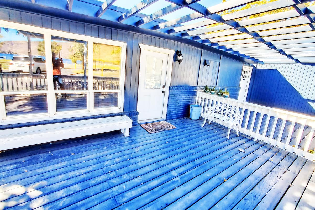 Family Cabin | 3 bedrooms, bed sheets