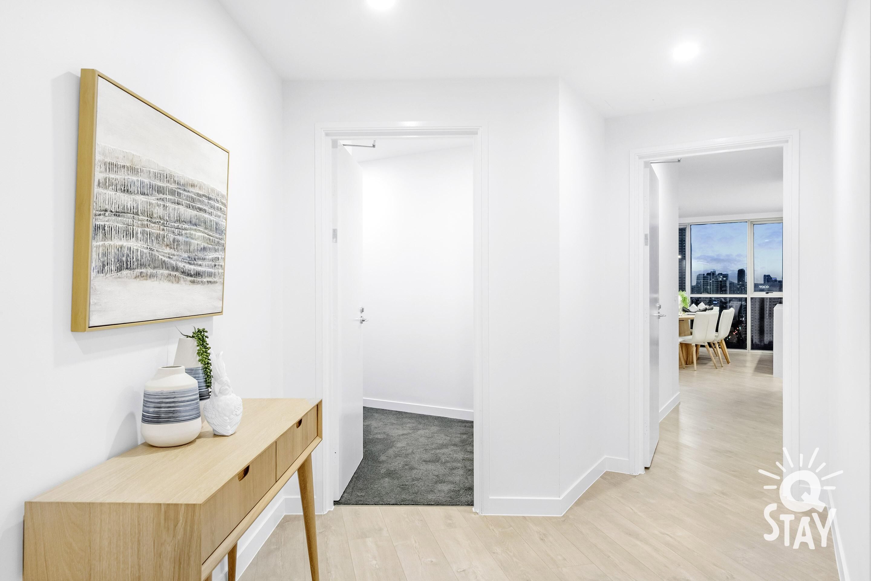 Chevron – 3 Bedroom Superior Unit — Q Stay — image 16