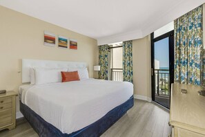 3 bedrooms, desk, iron/ironing board, free WiFi - Winter Rates! Breathtaking Oceanfront@Grand Cayman (Myrtle Beach)