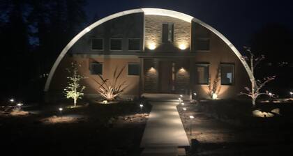 New Custom Quonset on private road. 25 minutes to Chico State