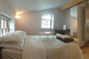 Apartment, Multiple Beds | 1 bedroom, iron/ironing board, free WiFi, bed sheets - Sparks - Family Suite in Canalside Guesthouse (Burnley)