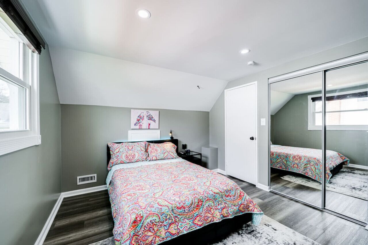 4 Schlafzimmer, Schreibtisch, Bügeleisen/Bügelbrett, WLAN