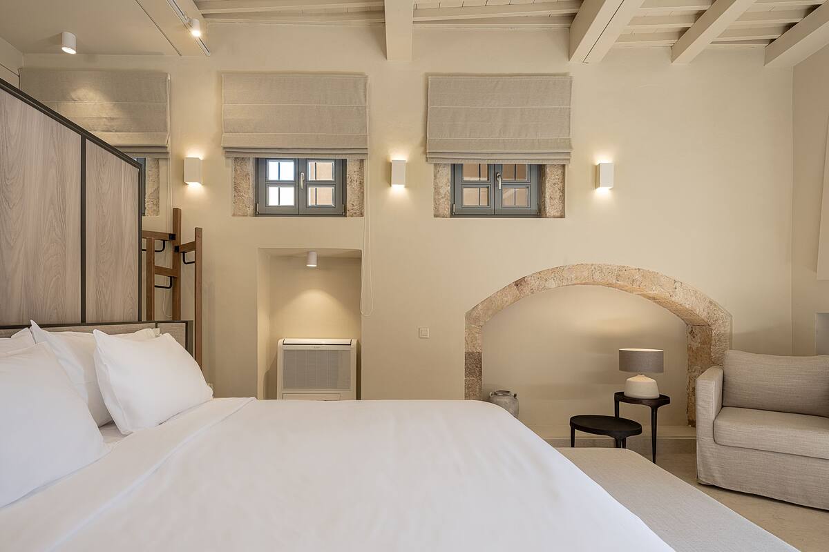 The Azade Residence | أغطية فراش متميزة وأسرّة بإسفنج يتكيف مع شكل الجسم