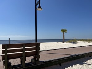 Beach nearby, sun-loungers, beach towels