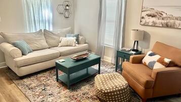 Smart TV, Netflix, streaming services