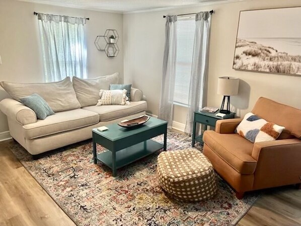 Smart TV, Netflix, streaming services