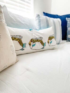4 Schlafzimmer, Reisekinderbett, kostenloses WLAN, Bettwäsche