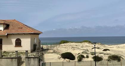 On the seafront, 1-star apartment for 6 people in Mimizan Plage Nord