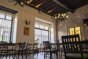 Restauration dans la chambre