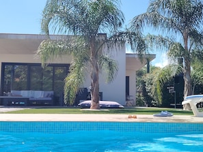 Piscine extérieure