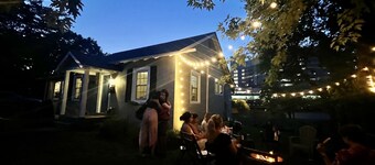 Bright and roomy cottage just 3 blocks from UVA or a walk to downtown