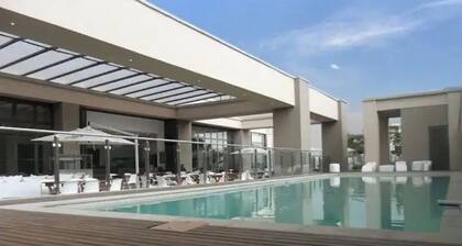 Luxury stay in the heart of Sandton Apartment 214