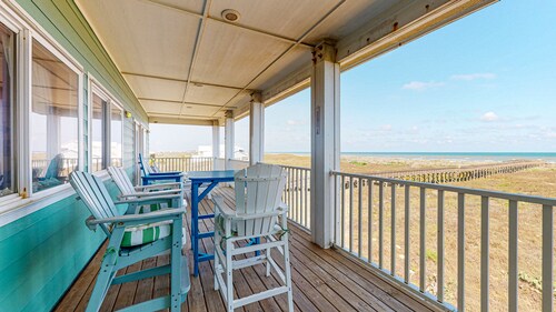 Ocean View, Elevator, Golf Cart Included, Shared Pool, Boardwalk to Beach