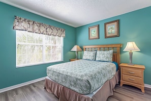 6 bedrooms, bed sheets