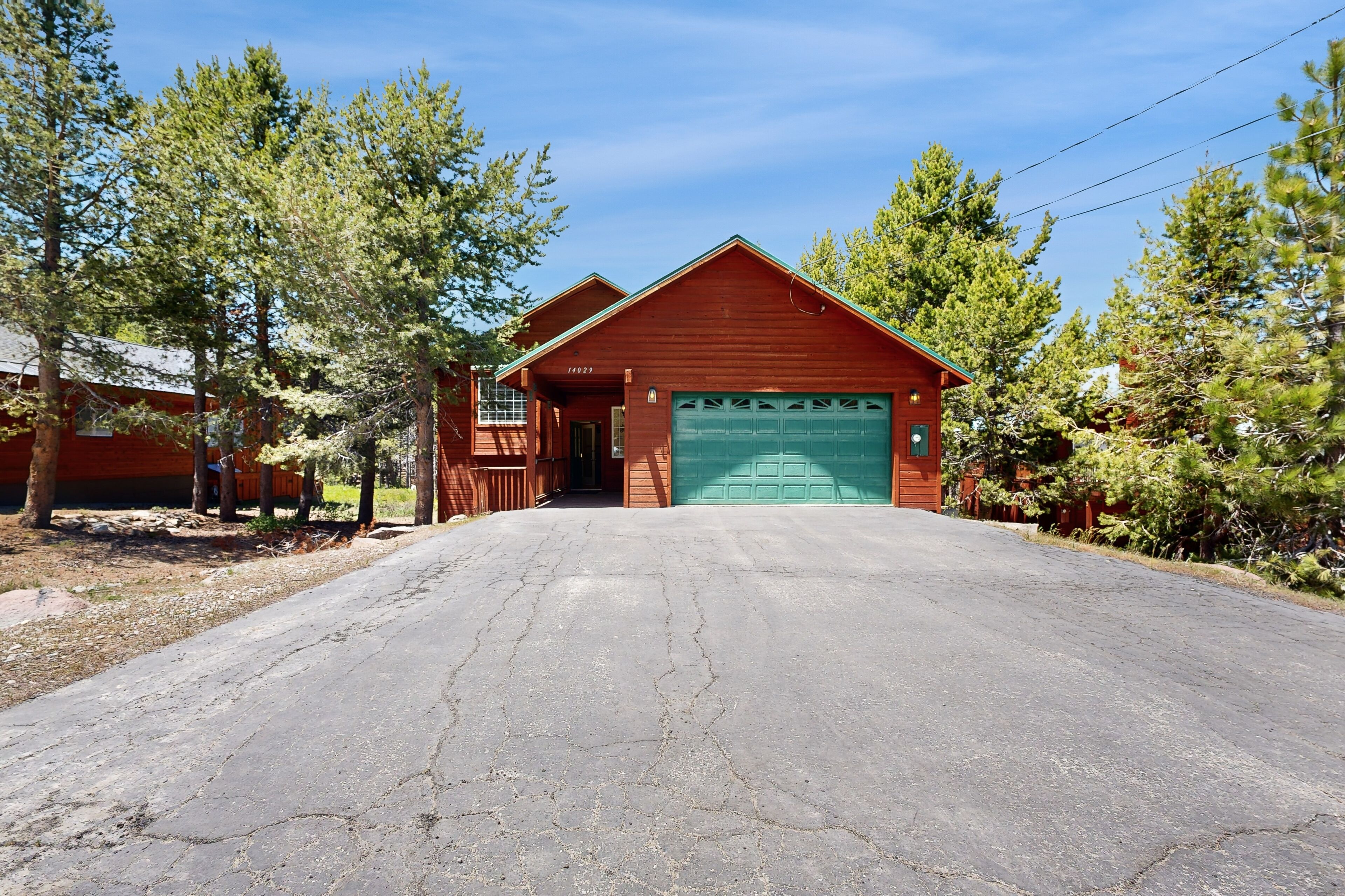 Woodland Retreat with Private Multi-Level Deck & Backyard Creek