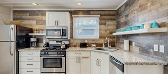 Modern Hideaway with Hot Tub & Firepit | Walk to Beach & Heavenly Village