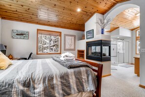 3 quartos, ferros/tábuas de passar roupa, Wi-Fi, roupa de cama