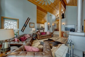 Televisio, takka, DVD-soitin