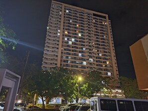 Exterior - Bright Studio Sleeps 3 with Parking and City view (Cagayan de Oro)
