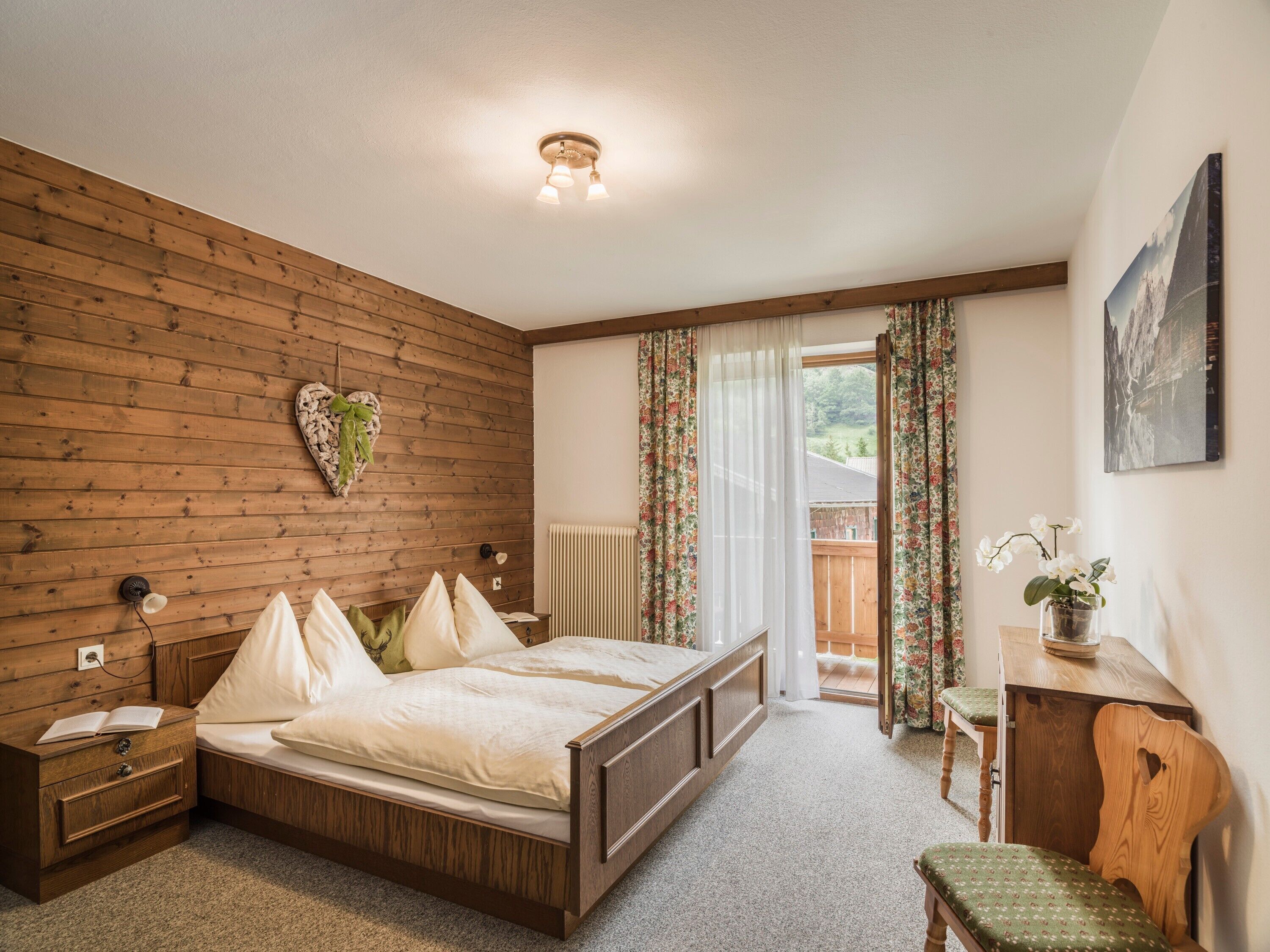 5 habitaciones, wifi gratis y ropa de cama 