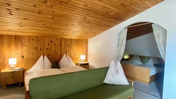 5 Schlafzimmer, kostenloses WLAN, Bettwäsche