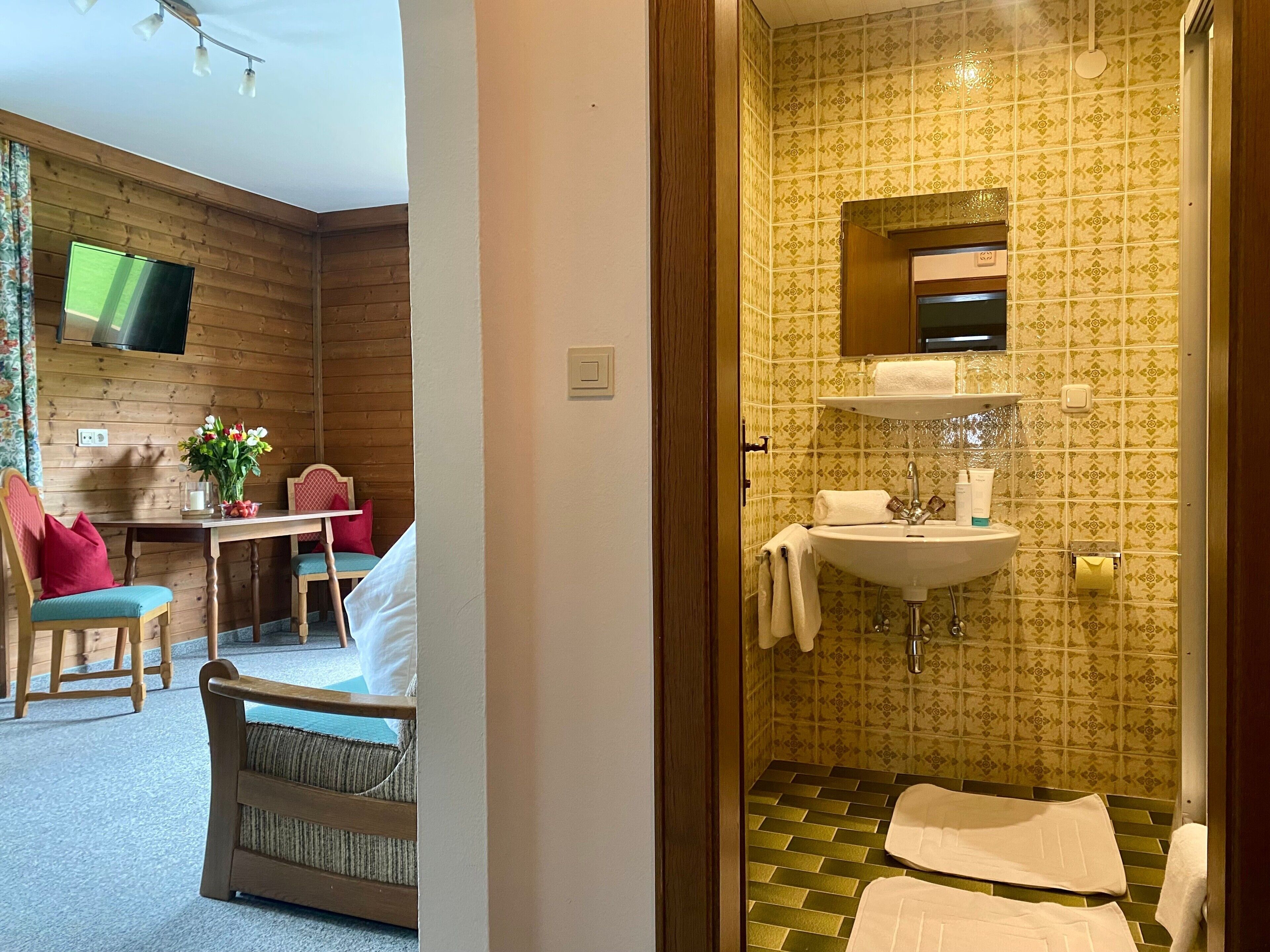 5 Schlafzimmer, kostenloses WLAN, Bettwäsche