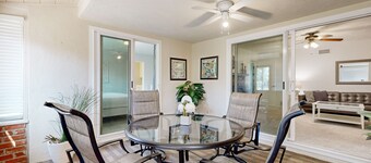 Charming Orange Circle home with patio, grill, & game room - near Disneyland