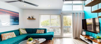 Contemporary Condo | Mountain Views & Balcony | 1 Block to Beach