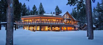 Classic cabin comfort in the pines – well-equipped and family approved!