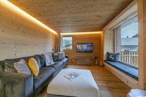 TV - Lina, Livigno, Italy (Livigno)